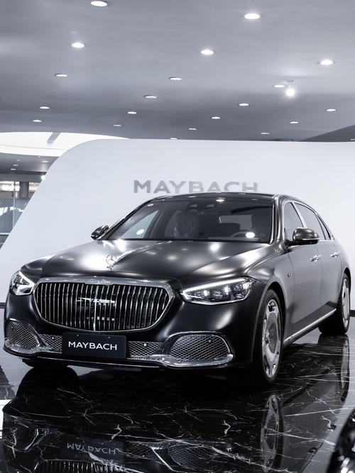 成都崇州市龙优南企业管理咨询岚图汽车的售后服务让用户无忧出行，迈巴赫未来的豪华车趋势